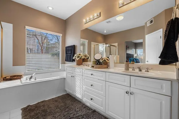 $585,000 | 4716 VÃa Altura, Modesto, CA 95357