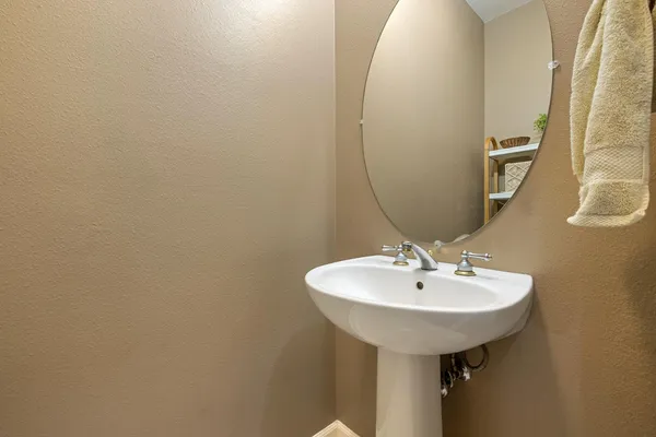 $585,000 | 4716 VÃa Altura, Modesto, CA 95357
