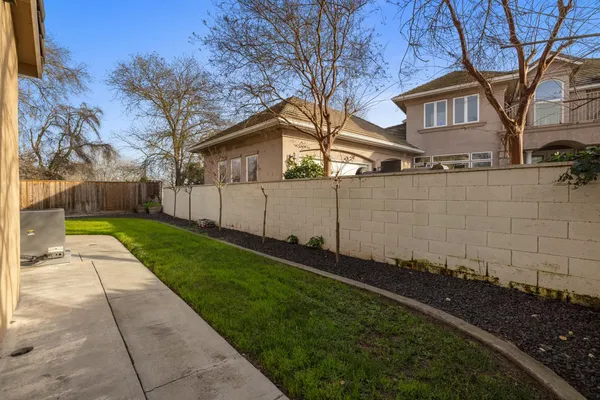 $585,000 | 4716 VÃa Altura, Modesto, CA 95357