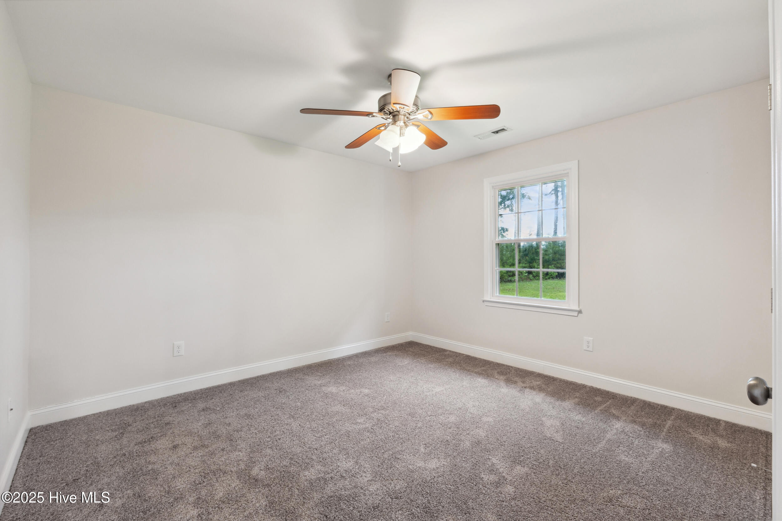 687 Holly Ridge Road Holly Ridge, NC 28445 - Photo 21 of 44 20_501a2730