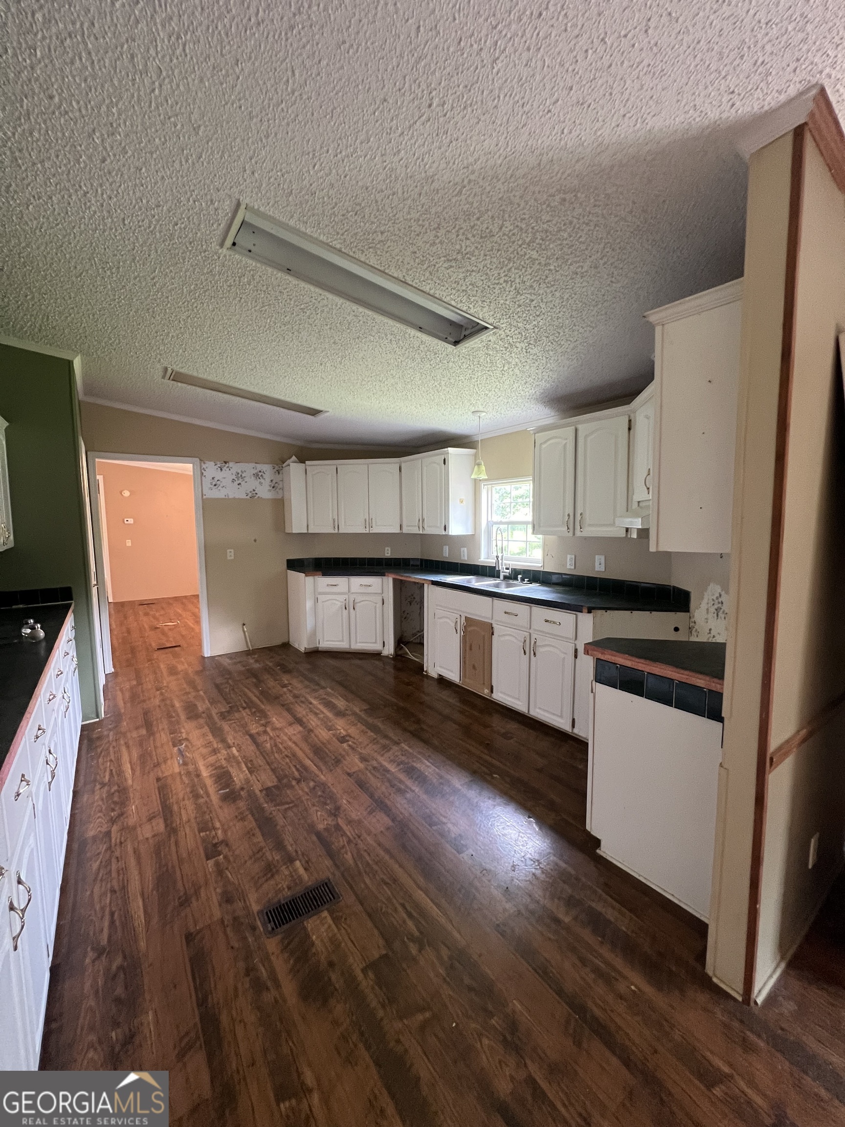 200 Ruby Wooten Road Clarkesville, GA 30523 - Photo 6 of 14