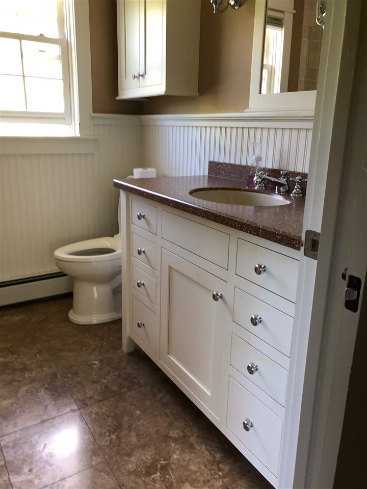 100 Smith Road Bedford, NH 03110 - Photo 18 of 21