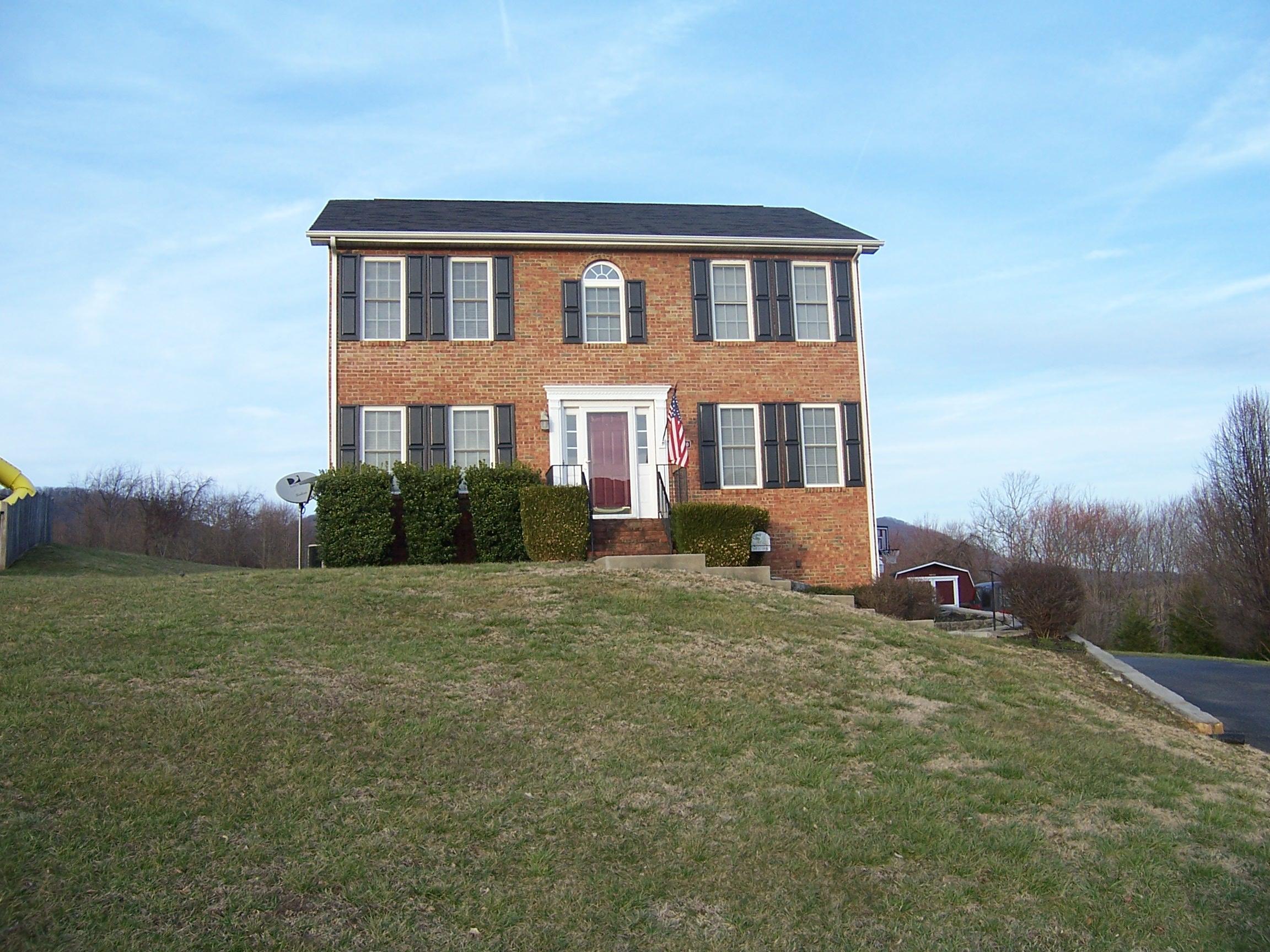1700 Meadows Road Vinton, VA 24179 - Photo 26 of 27 a front view of a house with a yard