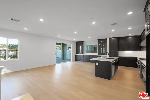 $4,350 | 23725 Orange Blossom Drive, Newhall, CA 91321