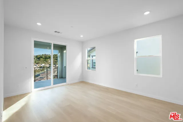 $4,350 | 23725 Orange Blossom Drive, Newhall, CA 91321