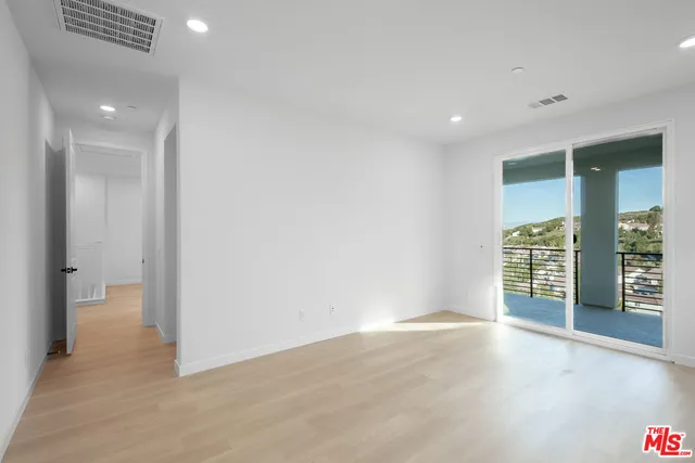 $4,350 | 23725 Orange Blossom Drive, Newhall, CA 91321