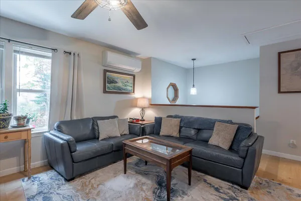 $429,000 | 276 South Street, Rockport, ME 04856