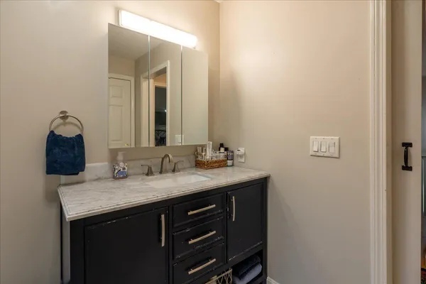 $429,000 | 276 South Street, Rockport, ME 04856