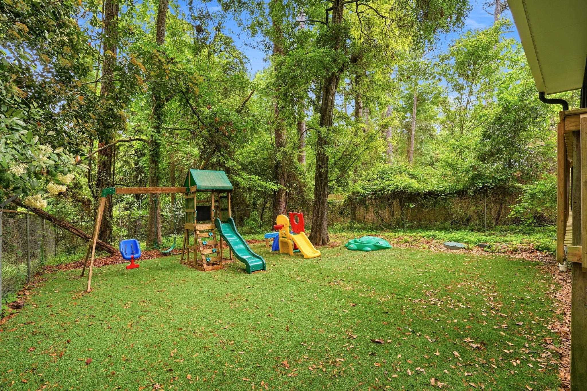 1611 Flint Ridge Lane Tallahassee, FL 32312 - Photo 2 of 35