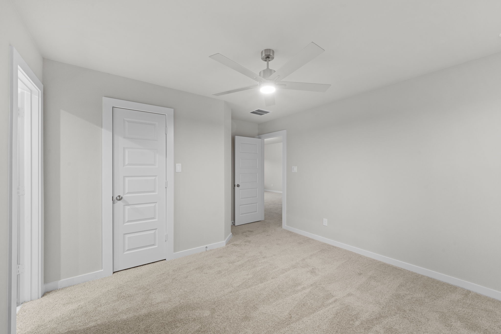 3015 Boulder Ridge Drive Rosenberg, TX 77471 - Photo 22 of 34 a view of an empty room
