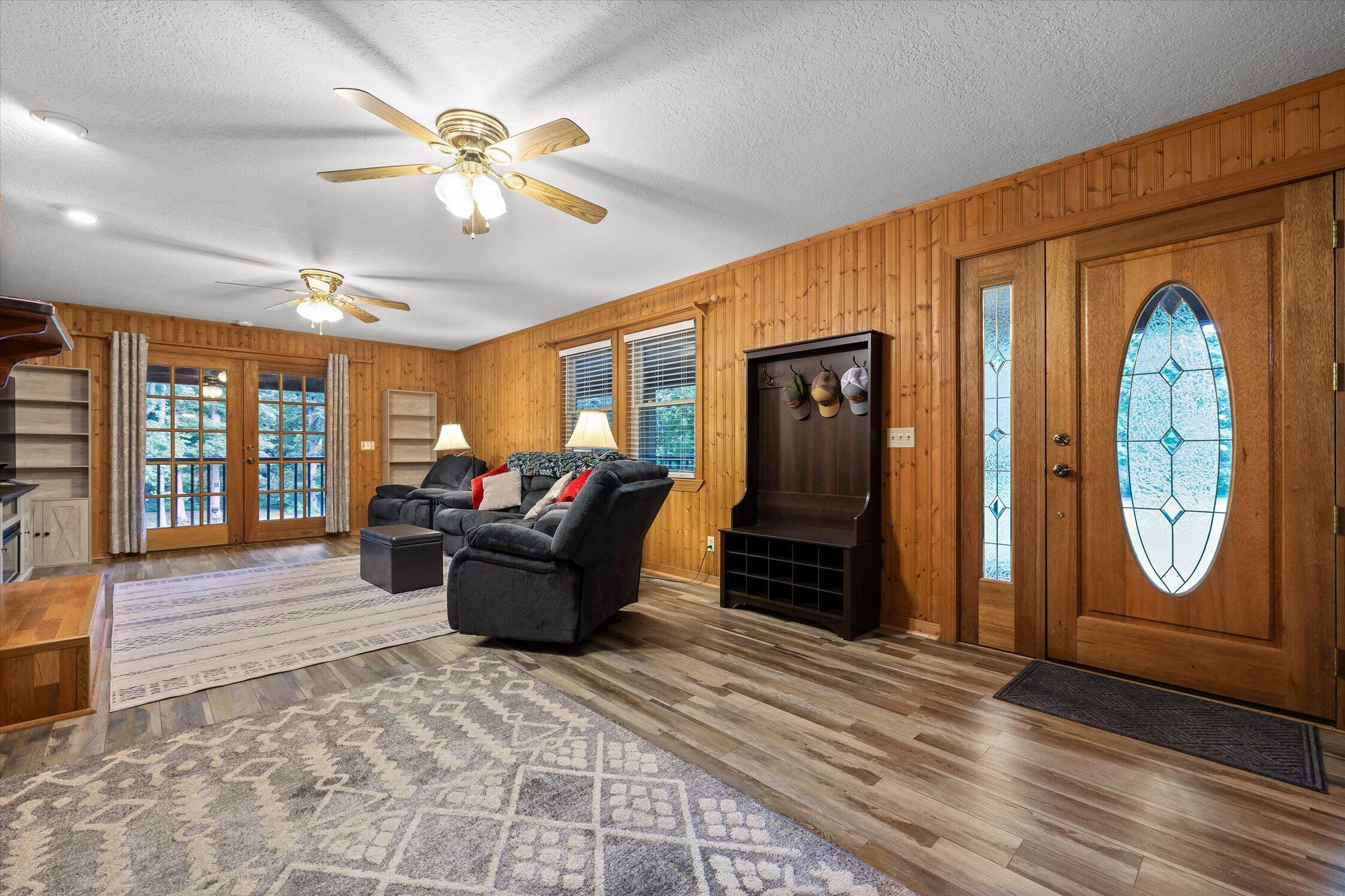 927 Casey Road Trenton, GA 30752 - Photo 12 of 68 086-Casey-86