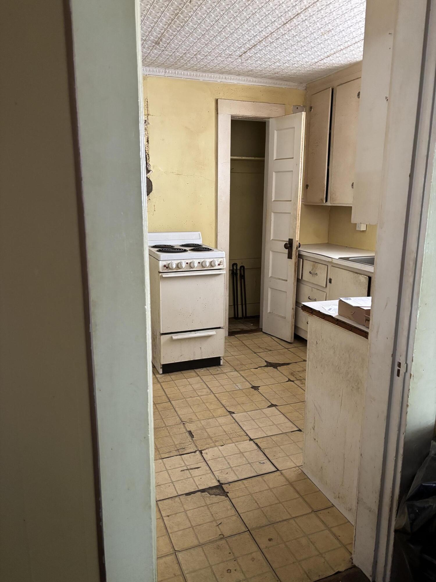 79 Hill Street Biddeford, ME 04005 - Photo 15 of 16 IMG_6762