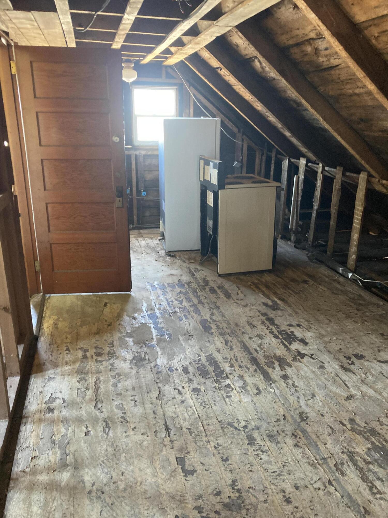 79 Hill Street Biddeford, ME 04005 - Photo 9 of 16 IMG_5568