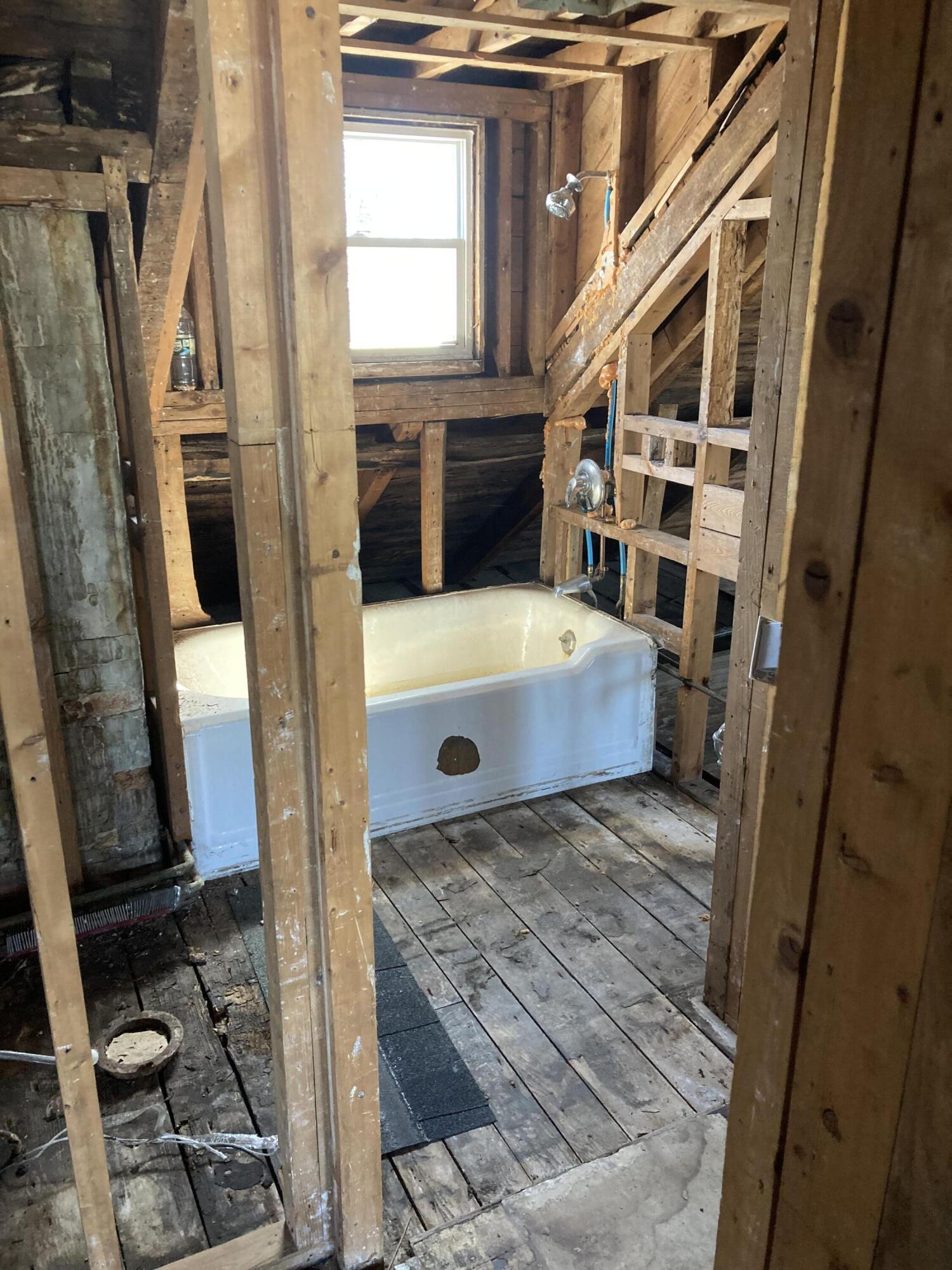 79 Hill Street Biddeford, ME 04005 - Photo 10 of 16 IMG_5567