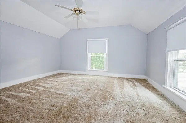 $199,999 | 7164 West Main Road, Le Roy, NY 14482