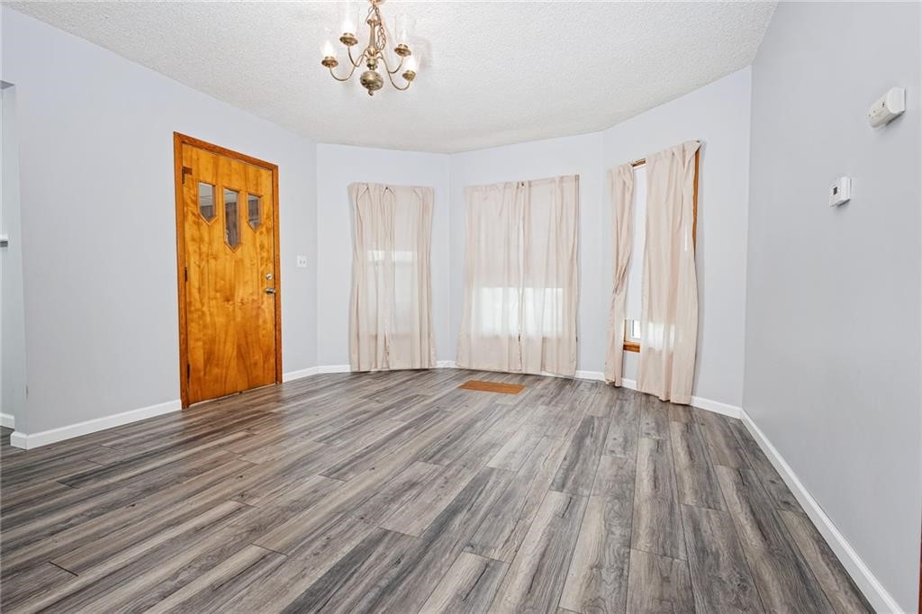 7164 West Main Road Le Roy, NY 14482 - Photo 6 of 20