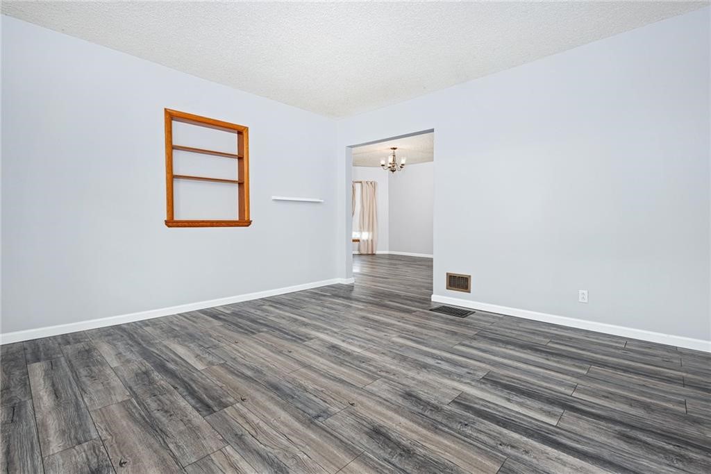 7164 West Main Road Le Roy, NY 14482 - Photo 10 of 20