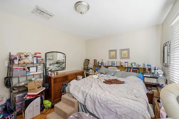 $760,000 | 20211 Schoolcraft Street, Winnetka, CA 91306
