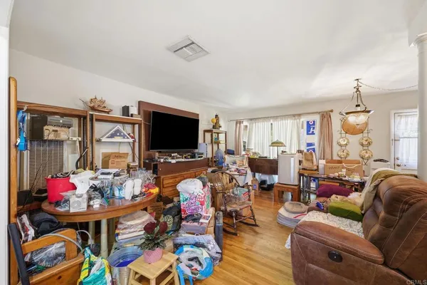 $760,000 | 20211 Schoolcraft Street, Winnetka, CA 91306