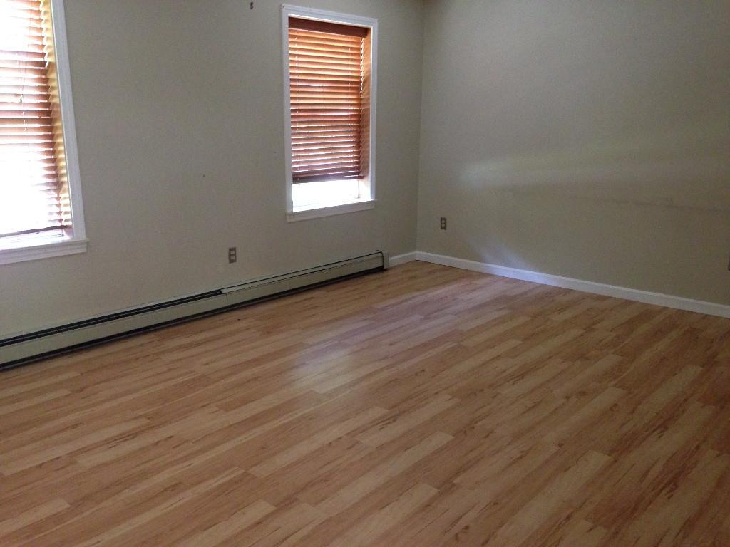 258 Lower Cross Road Lebanon, ME 04027 - Photo 9 of 27 Living Room