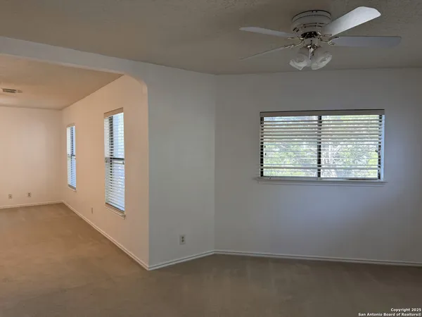 a view of empty room with window