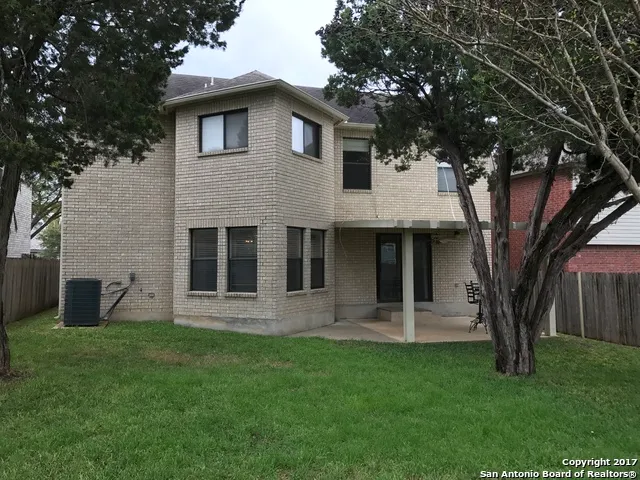 $1,950 | 8758 Park Olympia, Universal City, TX 78148