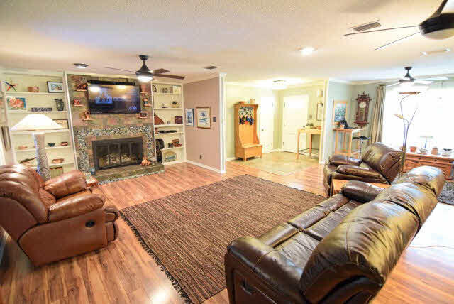 605 Hancock Road Fairhope, AL 36532 - Photo 13 of 38
