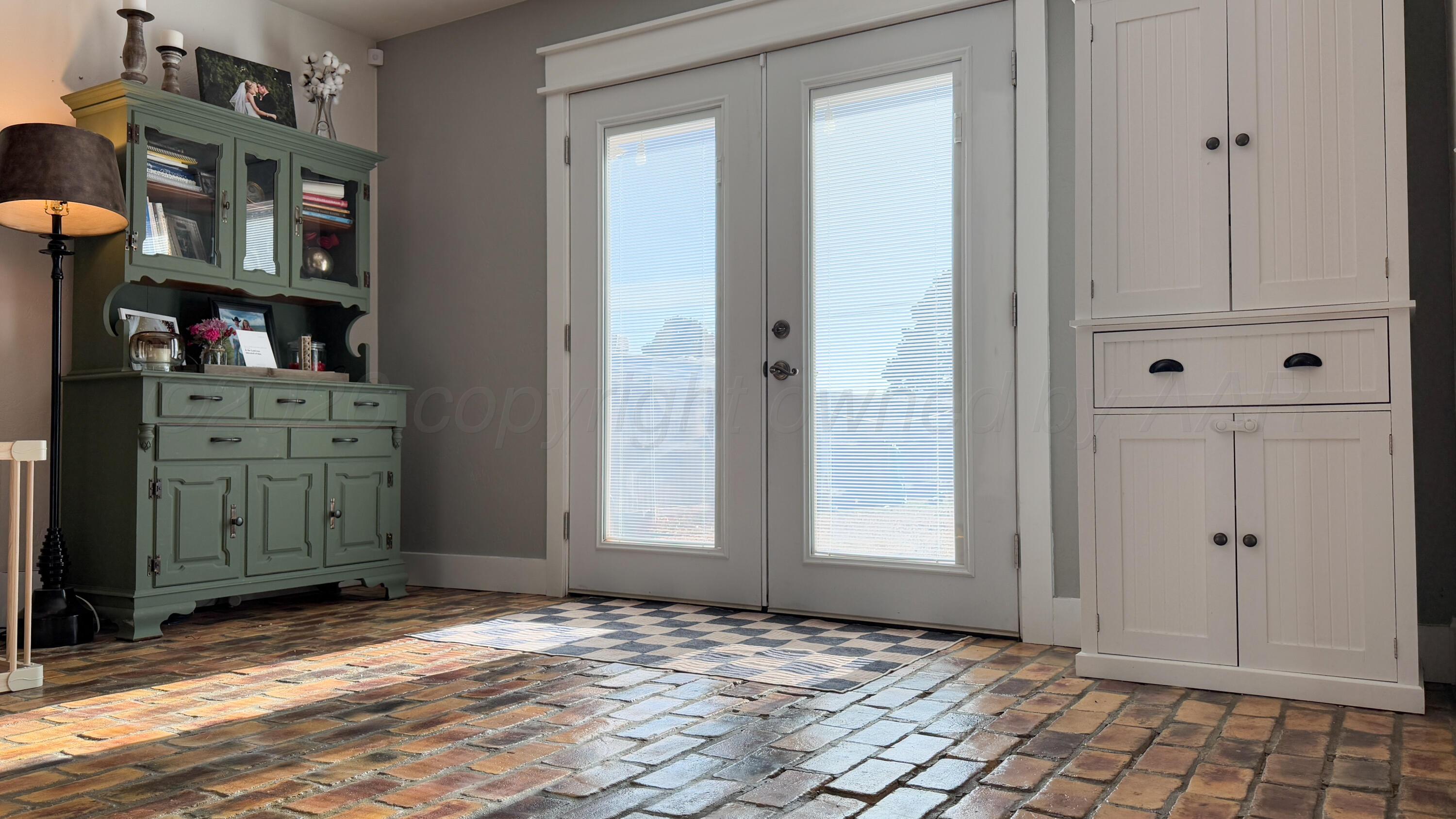 1601 Maple Avenue Panhandle, TX 79068 - Photo 10 of 37 Photo Mar 02 2026, 4 42 17 PM