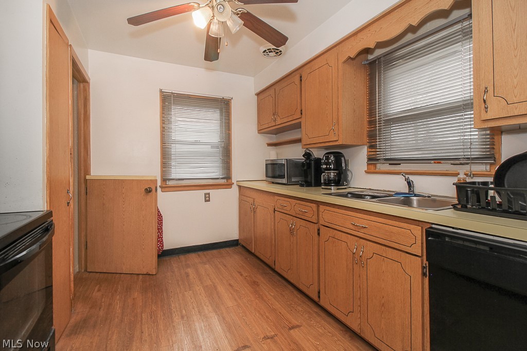 20724 Donnybrook Road Maple Heights, OH 44137 - Photo 5 of 19 Gallery Image 5