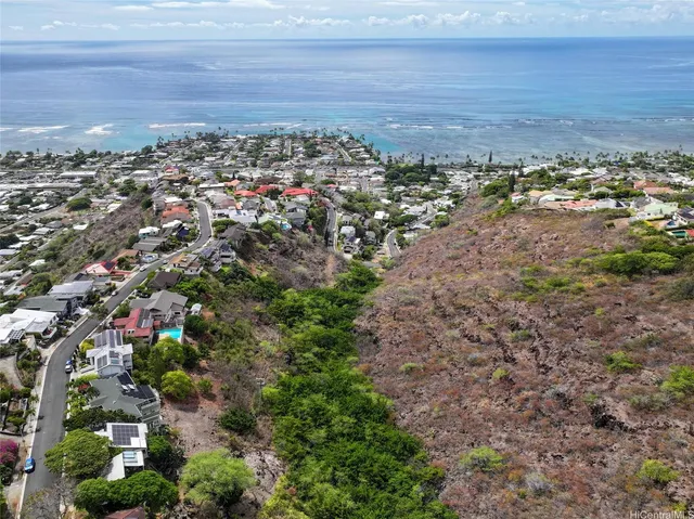 $2,200,000 | 5404 Poola Street, Honolulu, HI 96821