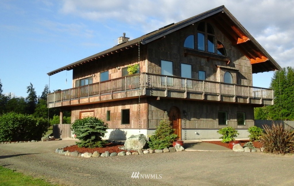 624 Finn Hall Road Port Angeles, WA 98362 - Photo 1 of 20 Gallery Image 1