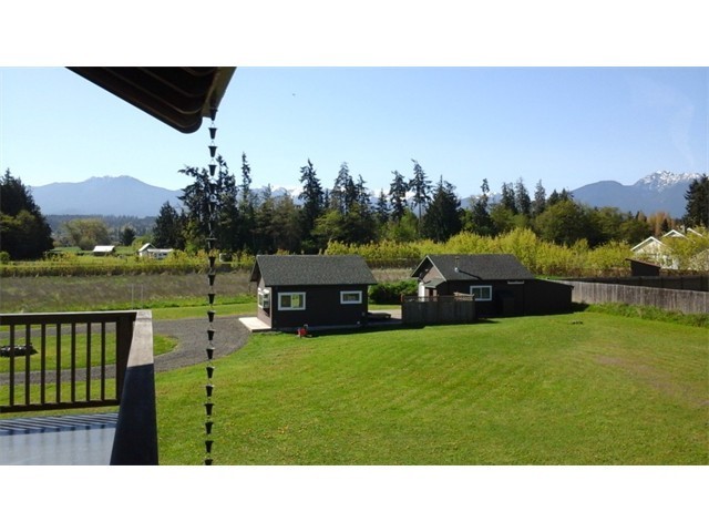 624 Finn Hall Road Port Angeles, WA 98362 - Photo 18 of 20 Gallery Image 18