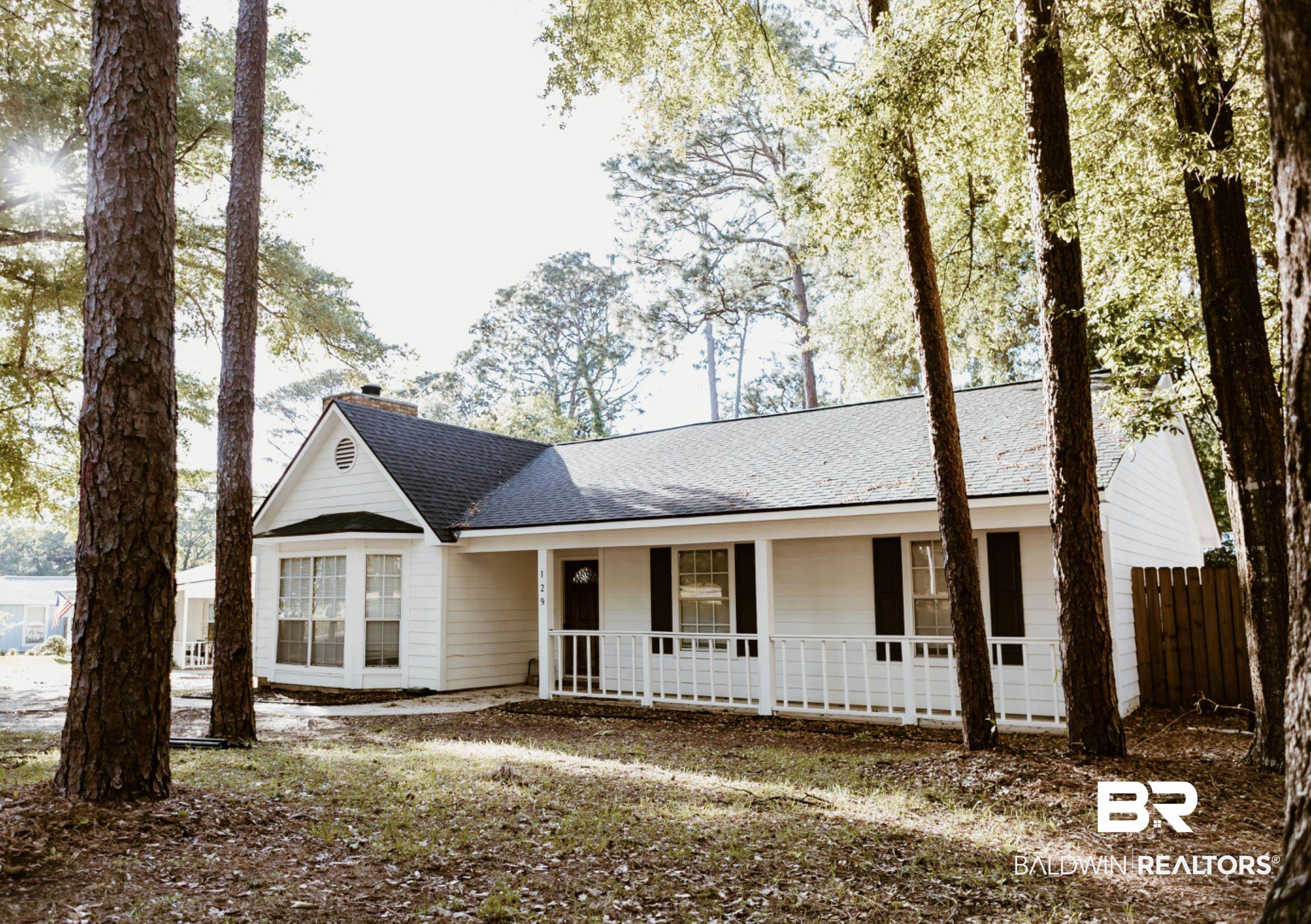 129 Ridgewood Drive Daphne, AL 36526 - Photo 1 of 11