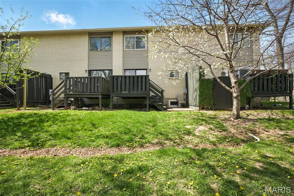 847 Portsdown Road Ballwin, MO 63011 - Photo 29 of 34