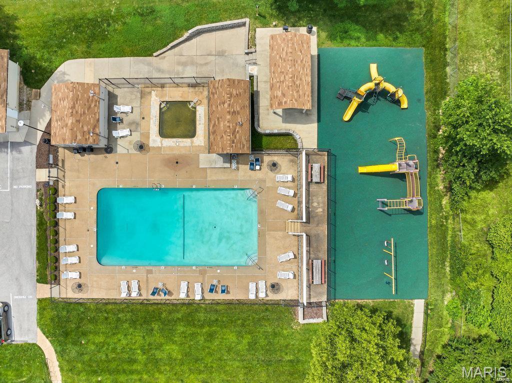 847 Portsdown Road Ballwin, MO 63011 - Photo 34 of 34