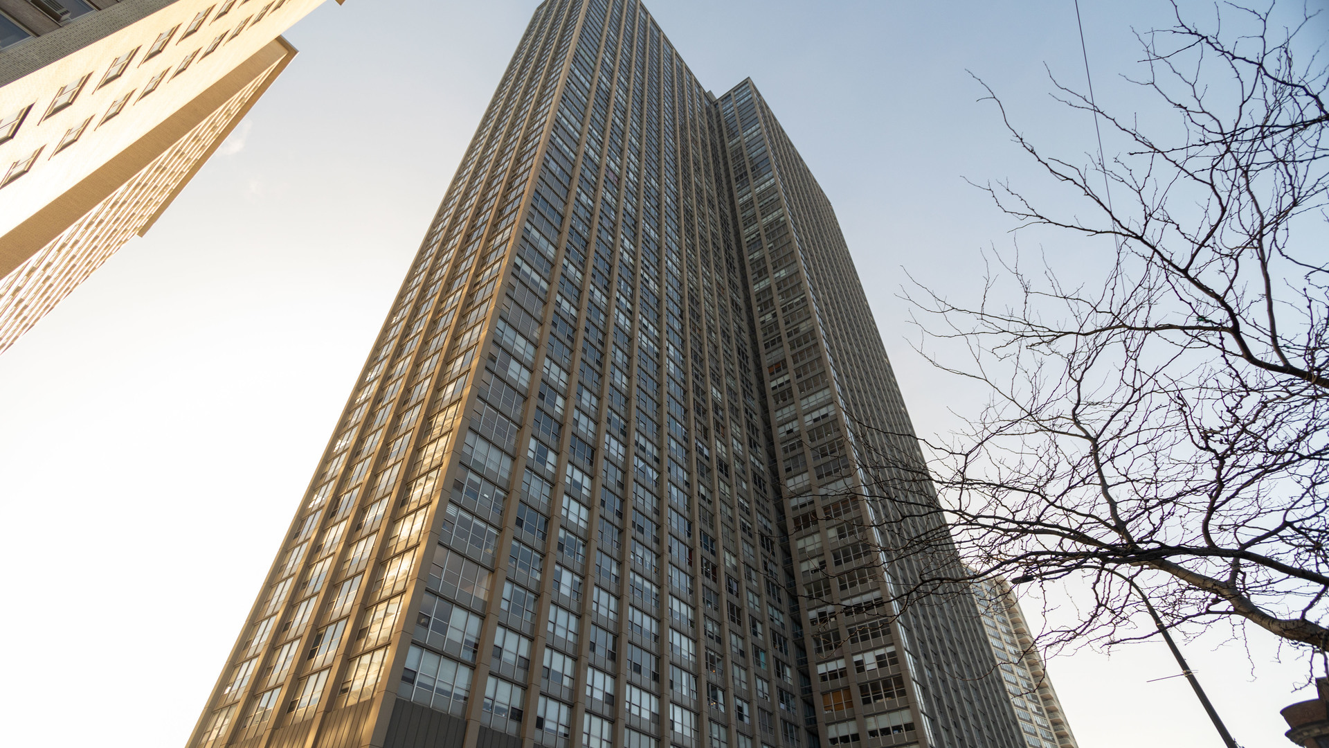 a view of a tall building