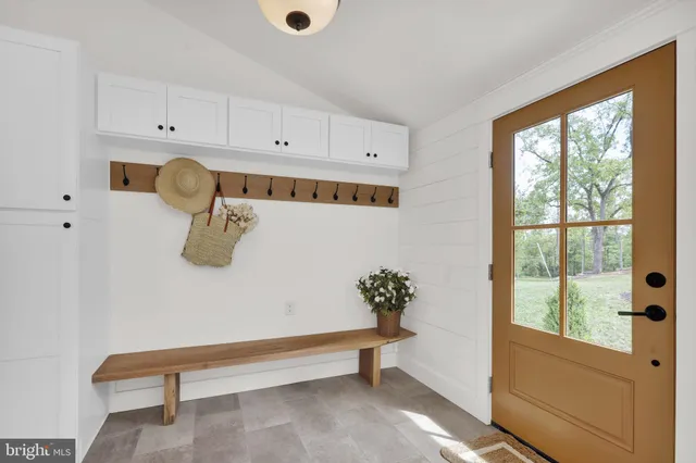 $999,900 | 1715 Gravel Pike, Perkiomenville, PA 18074