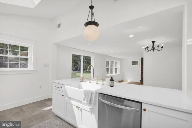 $999,900 | 1715 Gravel Pike, Perkiomenville, PA 18074