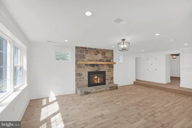 $999,900 | 1715 Gravel Pike, Perkiomenville, PA 18074