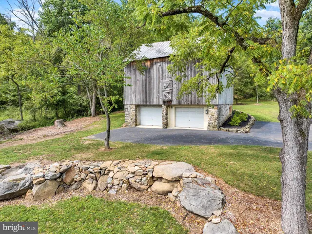 $999,900 | 1715 Gravel Pike, Perkiomenville, PA 18074