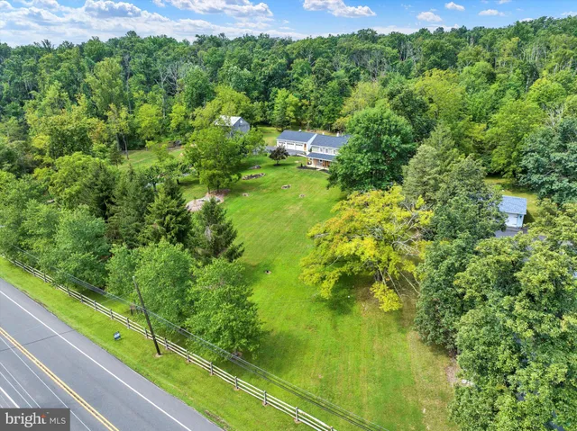 $999,900 | 1715 Gravel Pike, Perkiomenville, PA 18074