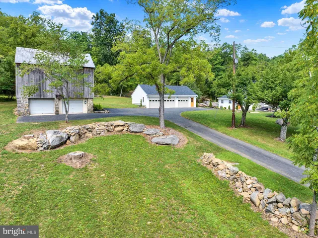 $999,900 | 1715 Gravel Pike, Perkiomenville, PA 18074