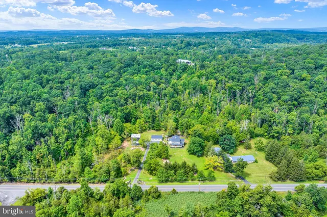 $999,900 | 1715 Gravel Pike, Perkiomenville, PA 18074