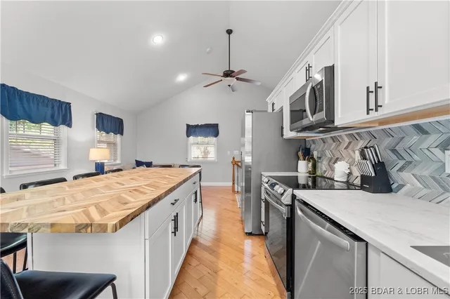 $699,000 | 94 Claralyn Woods Drive, Lake Ozark, MO 65049