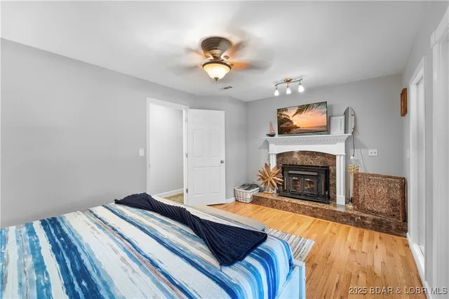 $699,000 | 94 Claralyn Woods Drive, Lake Ozark, MO 65049