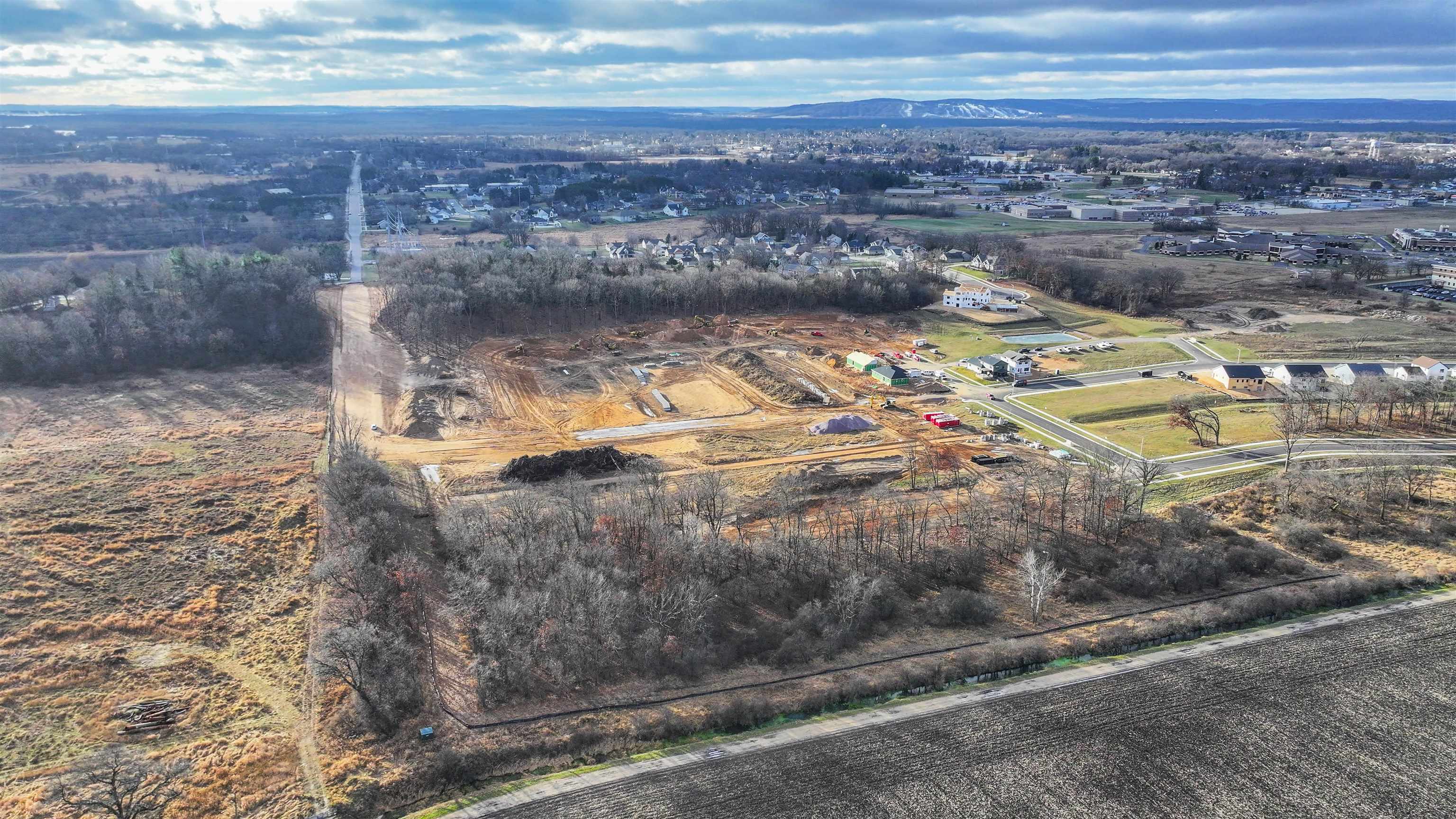 2910 Ridgeline Portage, WI 53901 - Photo 4 of 11