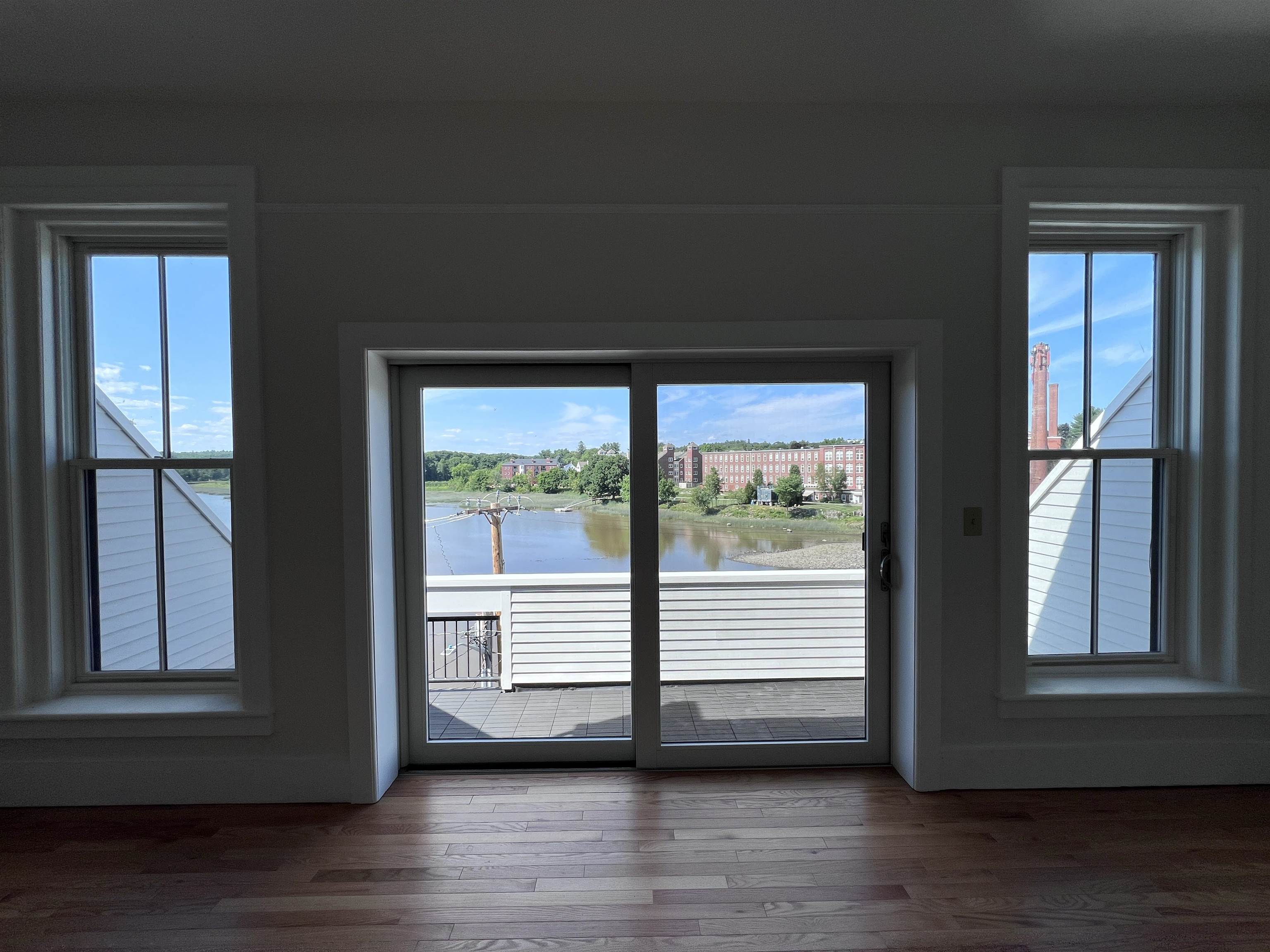 123 Water Street, Unit 4W Exeter, NH 03833 - Photo 13 of 18