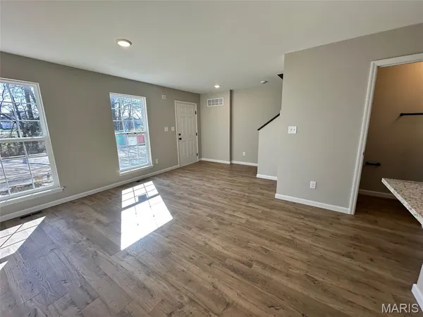 $2,100 | 461 Sunset Hollow Drive, Wentzville, MO 63385
