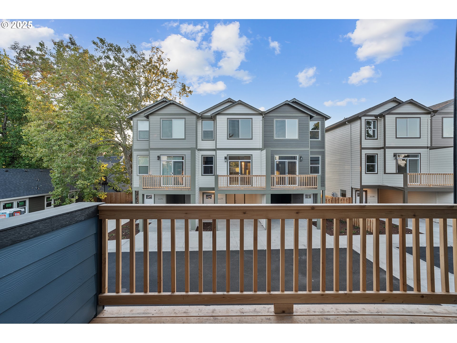11191 Southeast Stark Street Portland, OR 97216 - Photo 14 of 19