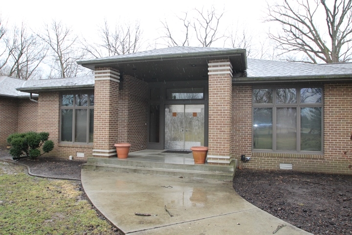 5419 West River Road Muncie, IN 47304 - Photo 2 of 36 Gallery Image 2